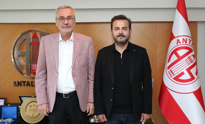 Başkan Yılmaz Konuklarını Ağırlamayı Sürdürüyor