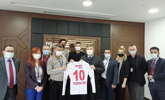 Ferda Ramanlı Lokman Hekim Üniversitesi’nde Seminer Verdi