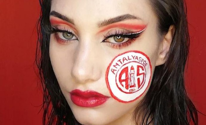 Kemer’in Kadınları Platformundan Antalyaspor’a Destek