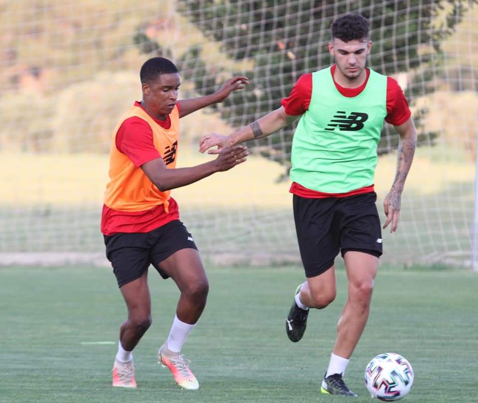 Antalyaspor Yeni Sezonun İlk Antrenmanını Yaptı