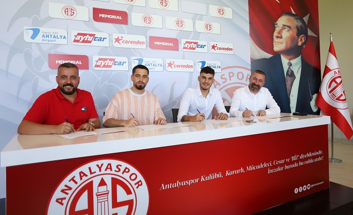 Doğukan ve Ersin İmzayı Attı