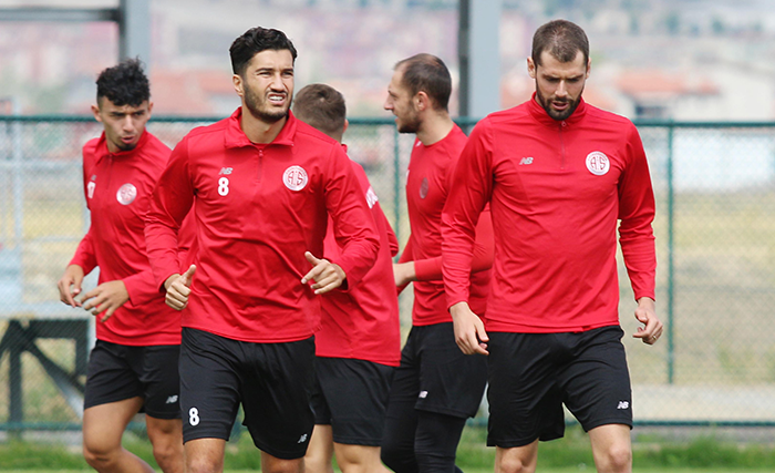 Antalyaspor Afyon’daki Son Antrenmanını Yaptı