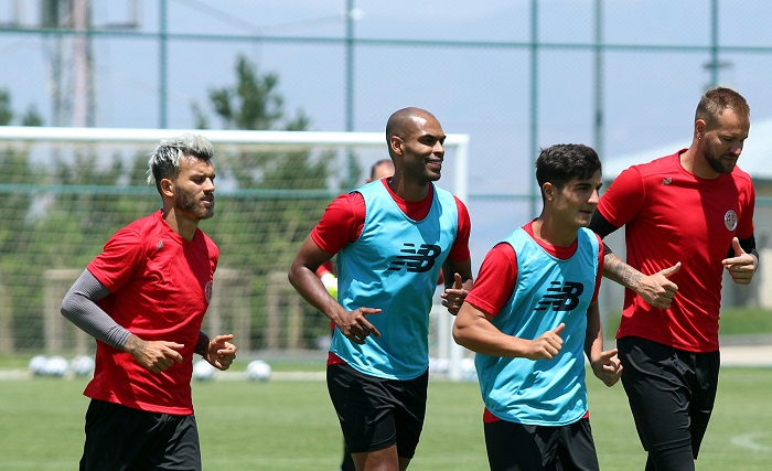 Erzurum’da Günün İlk Antrenmanı Yapıldı