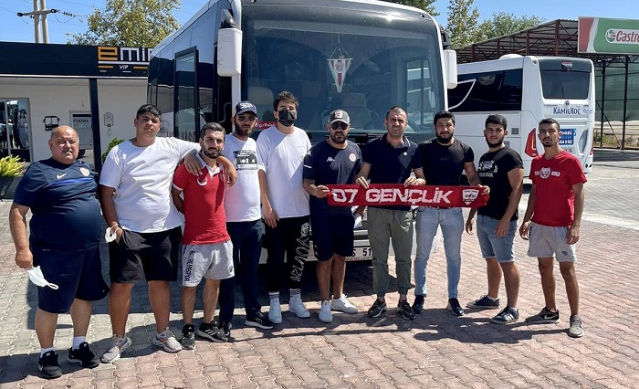 Kulüp ve Taraftarlardan Manavgat’a Destek