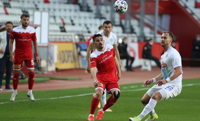 Serdar Gürler Antalyaspor’dan Ayrıldı