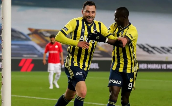 Antalyaspor Sinan ve Thiam’a Talip Oldu