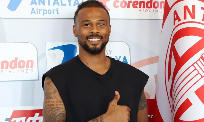 Fredy Ribeiro ile 3+1 Yıl Daha