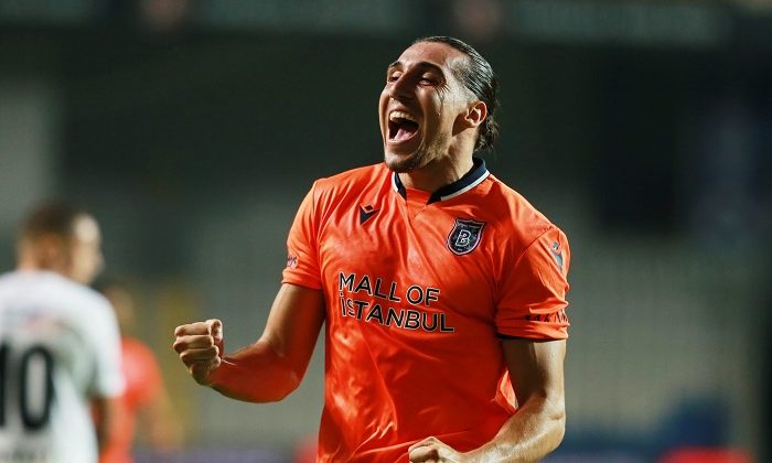 Antalyaspor Crivelli İle Anlaşma Sağladı