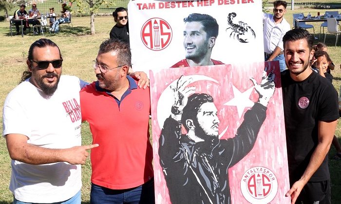 Antalyaspor Kaynaşma Yemeğinde Bir Araya Geldi