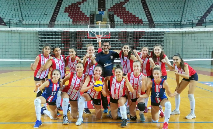 Antalyaspor Voleybol Galibiyetlerle Yola Devam Ediyor
