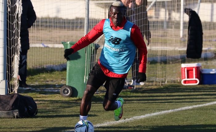 Antalyaspor Çift Mesai Yaptı