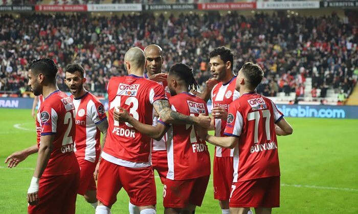 Fenerbahçe Maçının Biletleri Satışa Çıktı