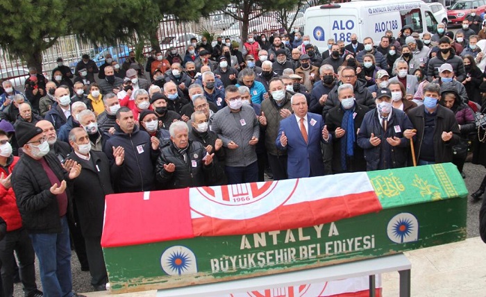 Oral Yenigün Son Yolculuğuna Uğurlandı