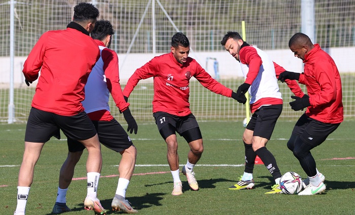 Başakşehir Maçı Hazırlıkları Sürüyor