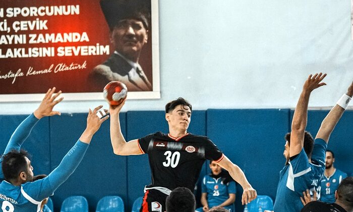 Ali Emre Babacan Gol Kralı Oldu