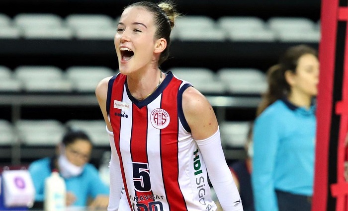 Melisa Özşar ABD Yolcusu