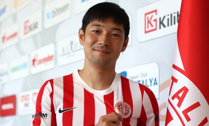 Shoya Nakajima İmzayı Attı