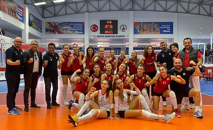 Filenin Akrepleri Evinde Galip
