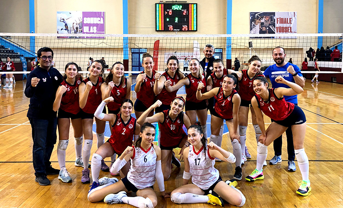 Filenin Akrepleri 2022’ye Galibiyetle Veda Etti