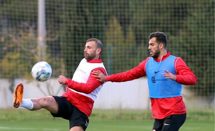 Antalyaspor Günü Çift Antrenmanla Tamamladı