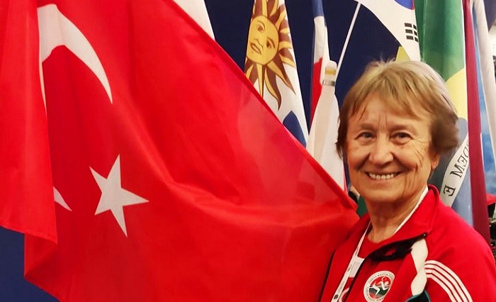Antalyasporlu Şensoy Dünya Sahnesinde
