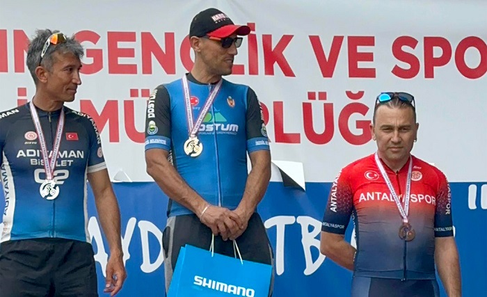 Pedallar Sezonu Kürsüde Açtı