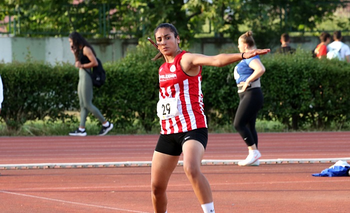 Atletlerden 1 Altın 1 Gümüş Madalya
