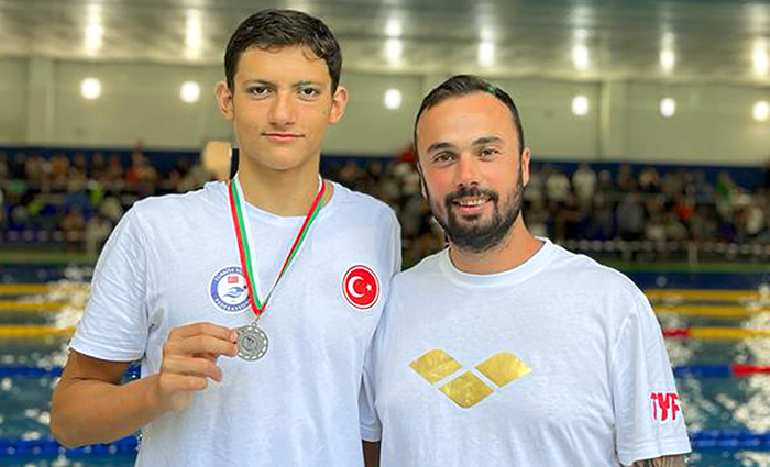 Antalyasporlu Yüzücüden Milli Başarı