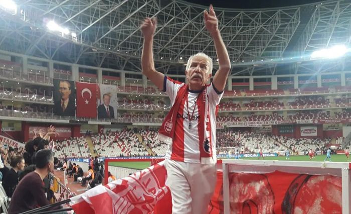 Ali Dayı Amigoluğa Veda Etti