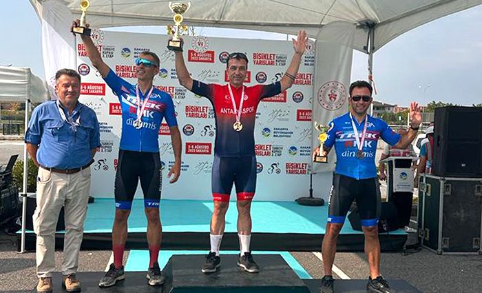 Kırmızı Beyazlı Pedaldan Sakarya’da İkide İki