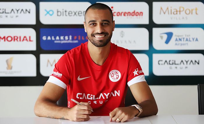 Antalyaspor Safuri İle Sözleşme İmzaladı