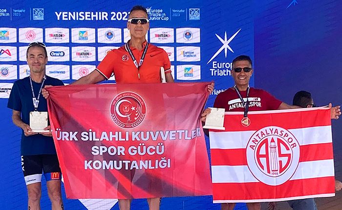 Triatlon Takımı Mersin’de Kürsüde
