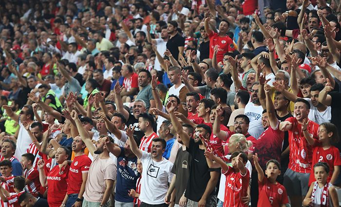 Antalyaspor Taraftar Forumu Düzenleniyor