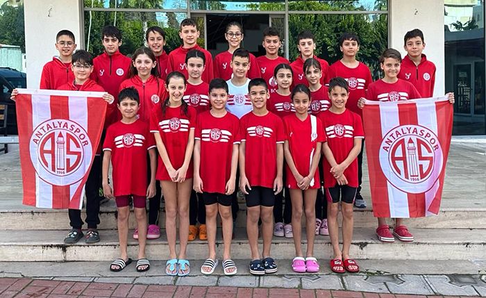 Minik Akrepler Gelişimlerini Ortaya Koydu