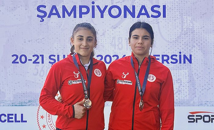 Cirit ve Güllede Birer Gümüş Madalya