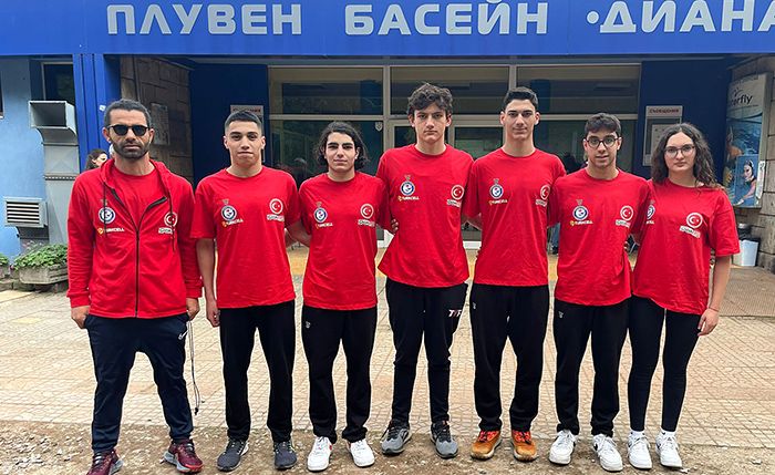 Antalyasporlu Kulaçlardan Üçer Madalya