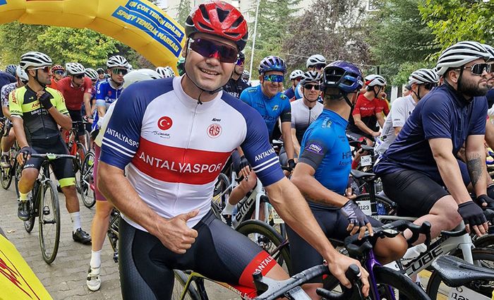 Antalyaspor’un Tecrübeli Sporcusu Başkent Gran Fondo’da Üçüncü Oldu