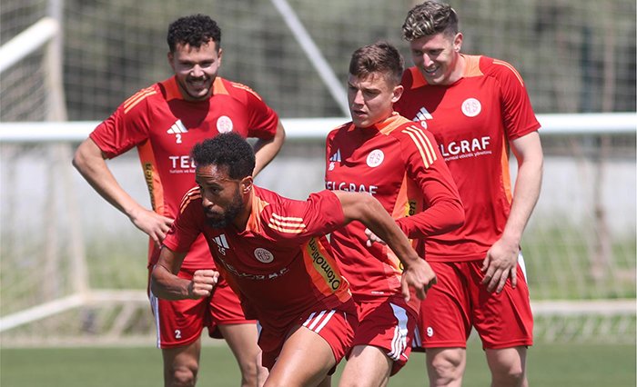 Sivasspor Hazırlıkları Devam Ediyor