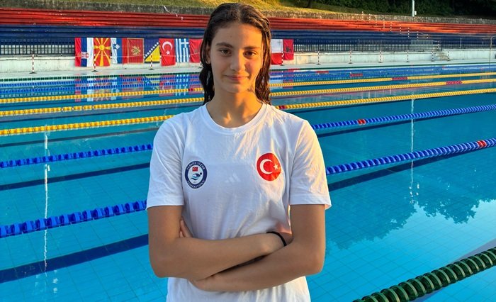 Tuğba’nın Yıldızı Comen Cup’ta Parladı