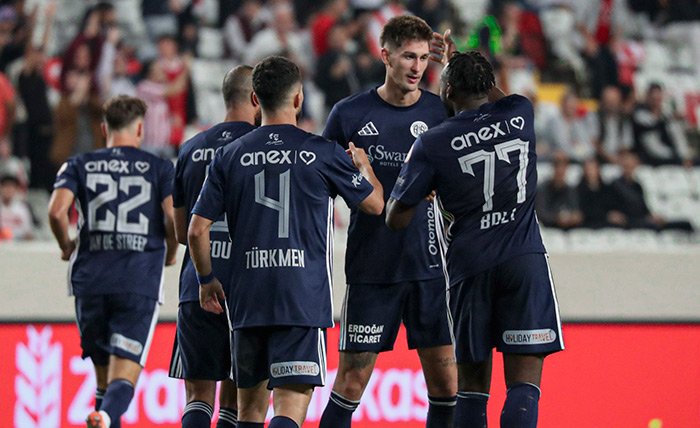 Antalyaspor Kupada Moral Buldu