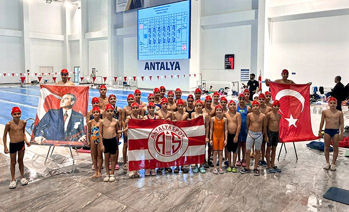 Atatürk’ü Anma Yarışlarında Türkiye Derecesi