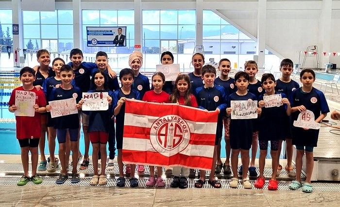 Yüzücülerden Ulusal Gelişim Ligi İlk Etabında Geçer Not