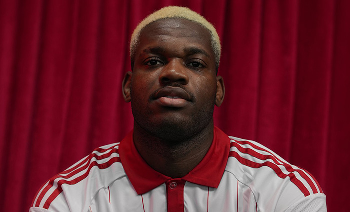 Antalyaspor, Francis Nzaba ile Sözleşme İmzaladı